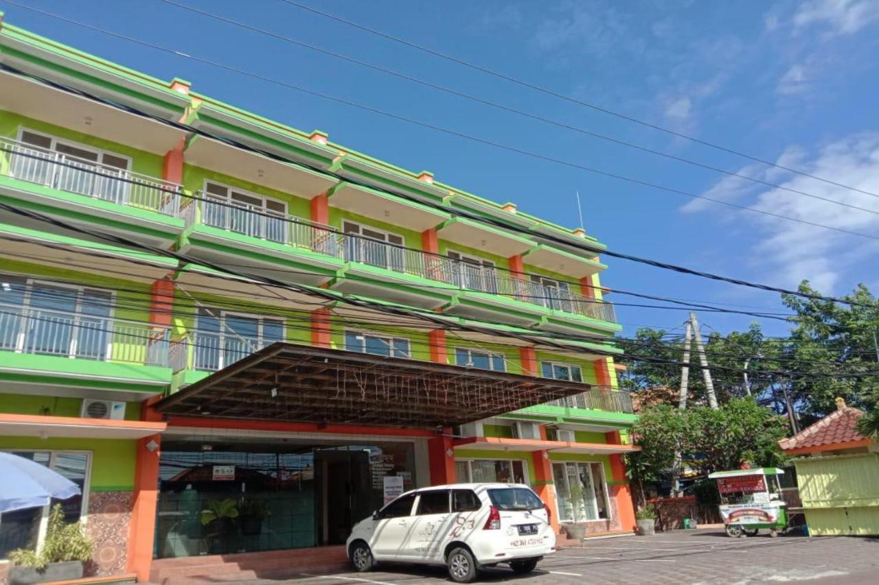 Oyo 90473 Gowin Hotel Kuta Lombok Exterior foto
