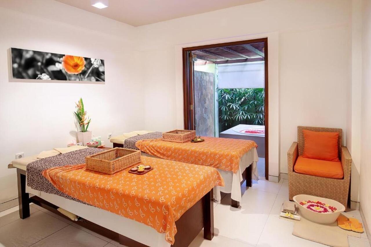 Oyo 90473 Gowin Hotel Kuta Lombok Exterior foto